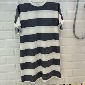 Mud Pie! Never worn. Tags still on. Elliott T-shirt dress Navy